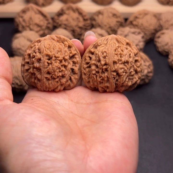 文玩核桃把件40南疆