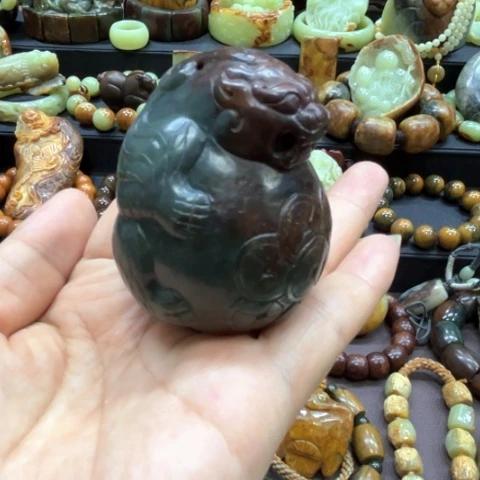 岫岩河磨玉（透闪石质玉）未镶嵌挂件