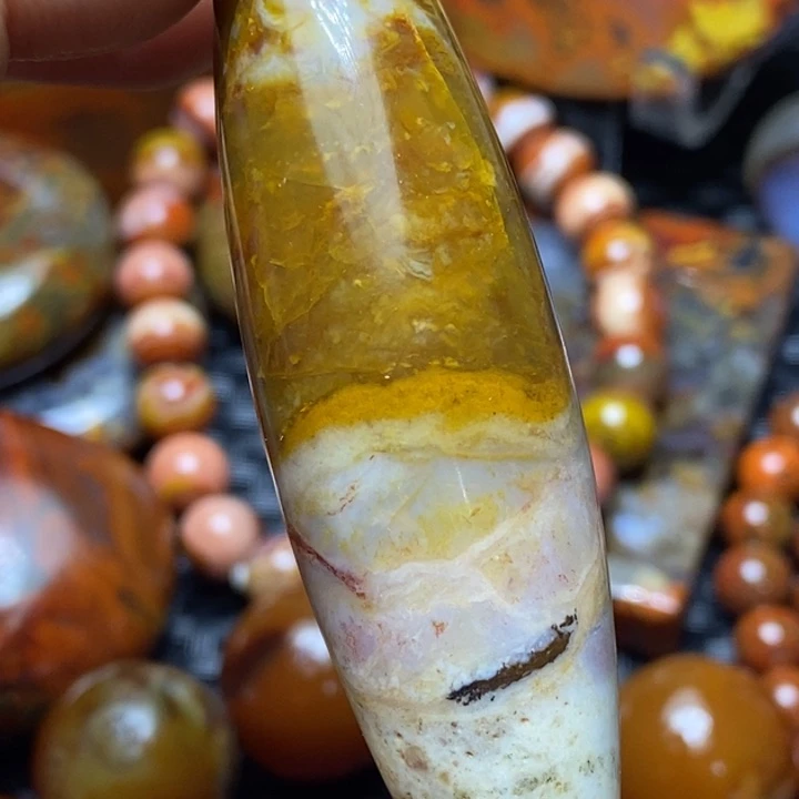 玛瑙/玉髓颈饰未镶嵌