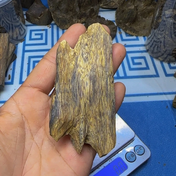 木手工艺雕塑根雕木方板材19克