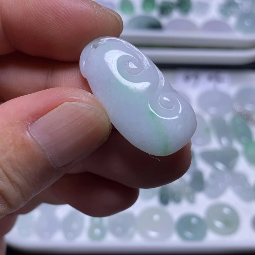 【闪购商品】吊坠(不含链)未镶嵌翡翠