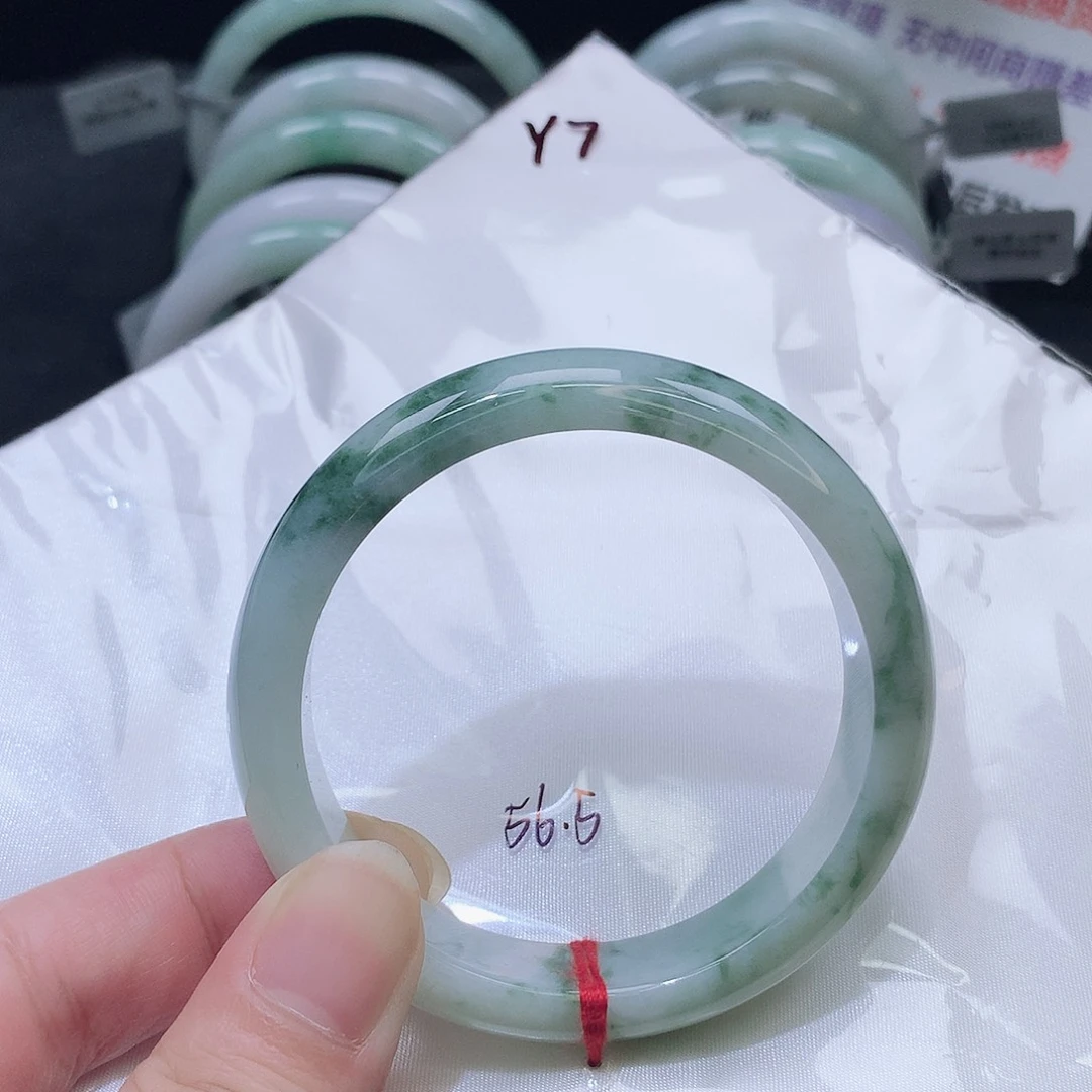 翡翠未镶嵌手镯y7