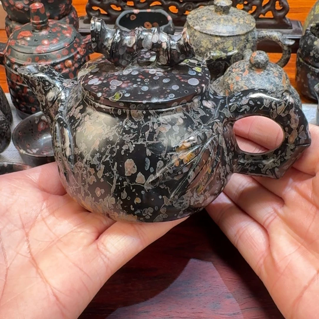 S****g梅花玉精品竹叶壶