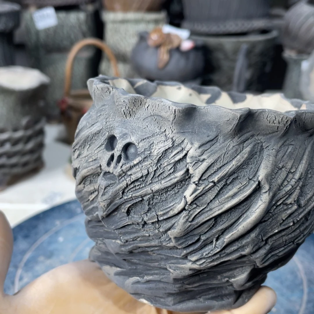 红陶一个人的时候就会想