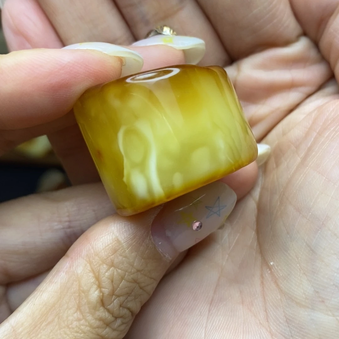 未镶嵌定制琥珀极*鸟胖