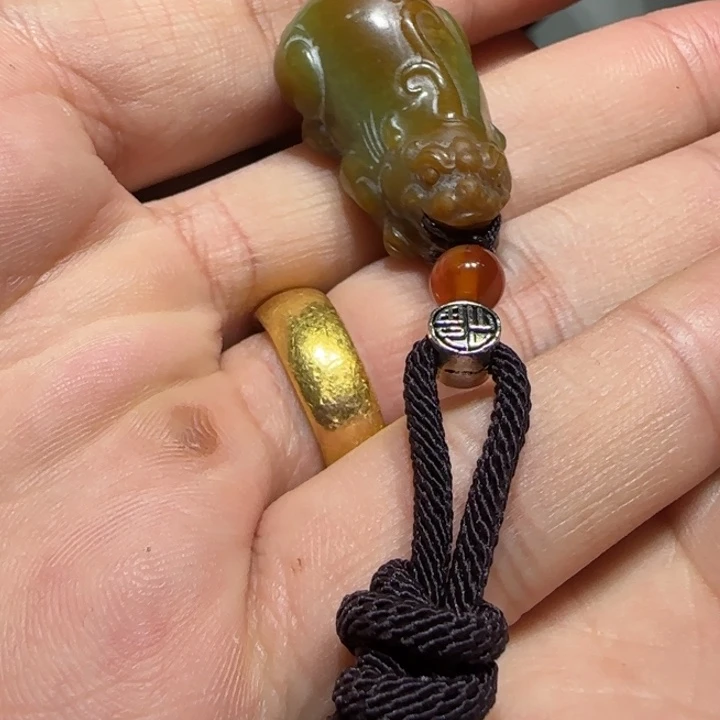 未镶嵌手链和田玉（糖玉）