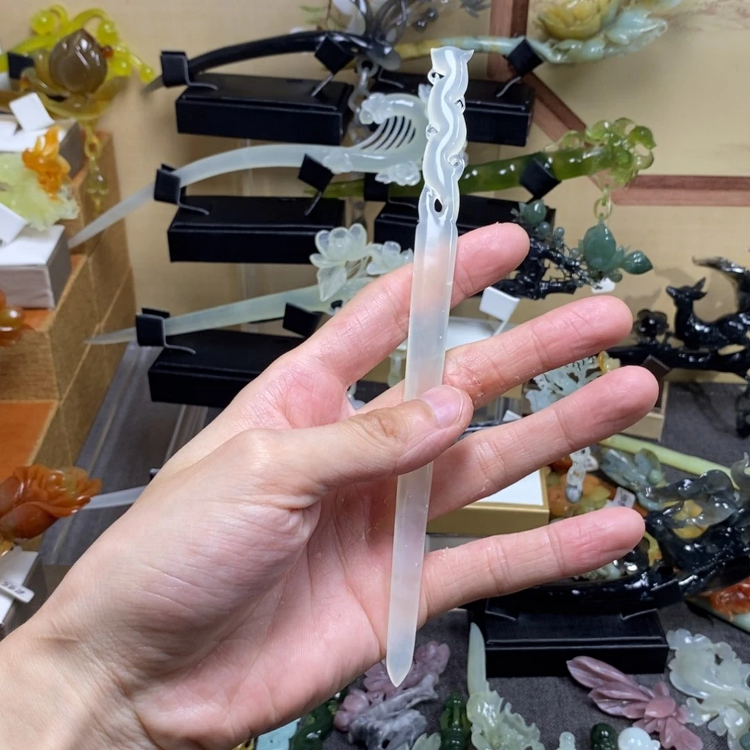 蛇纹石玉发饰未镶嵌云*身剑来