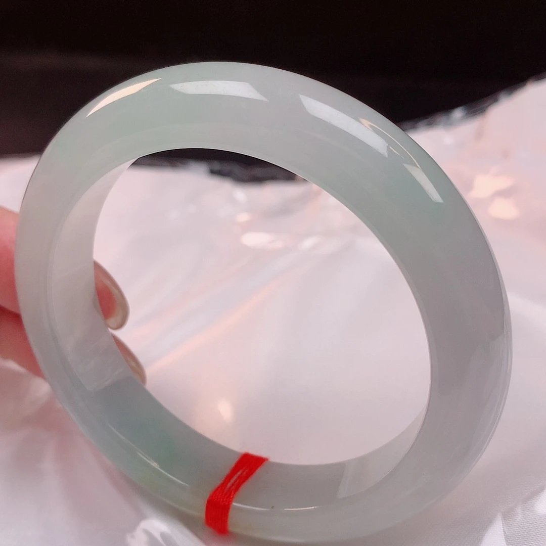 【闪购商品】未镶嵌手镯翡翠56