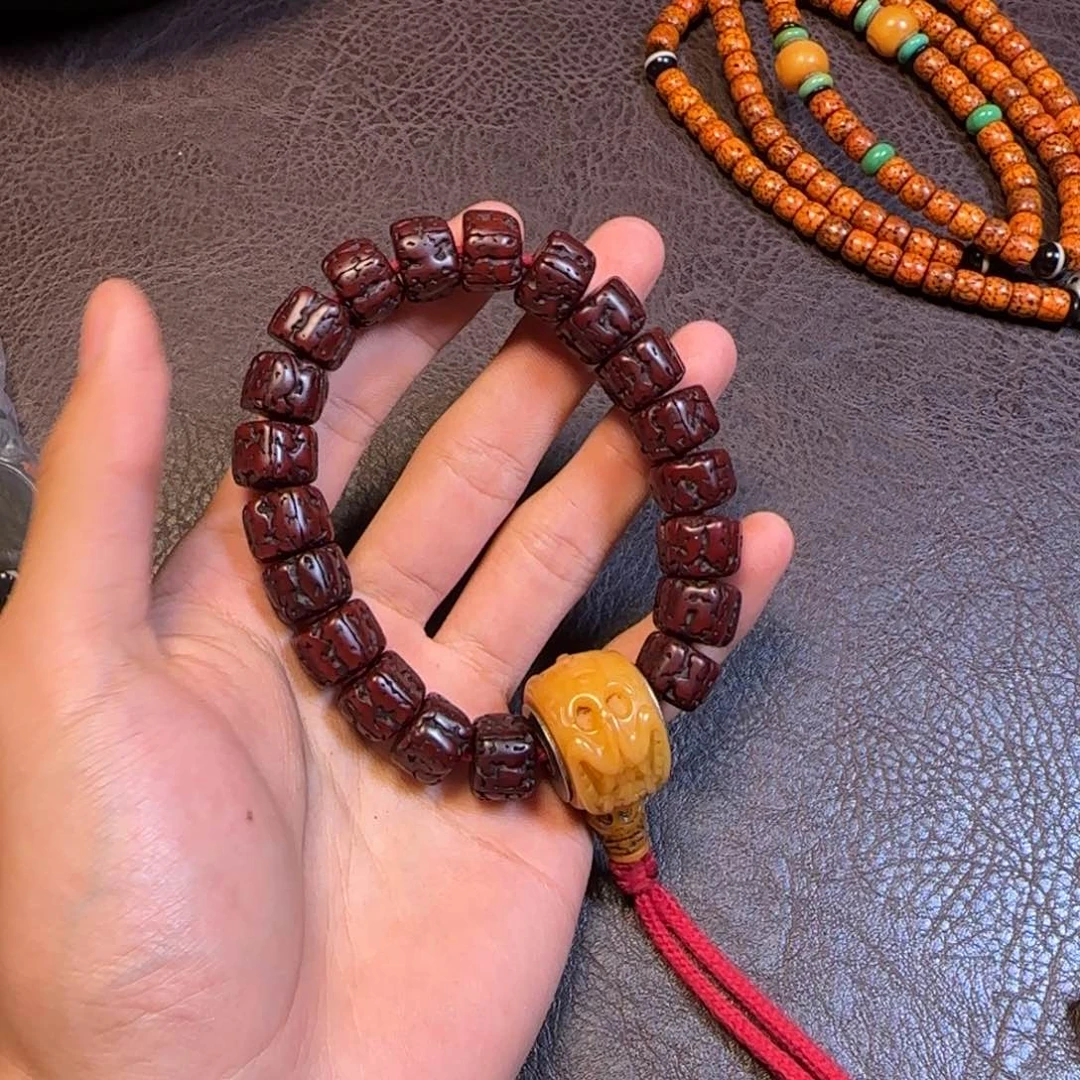 吊坠凤眼菩提驴*k j j k k j j j j