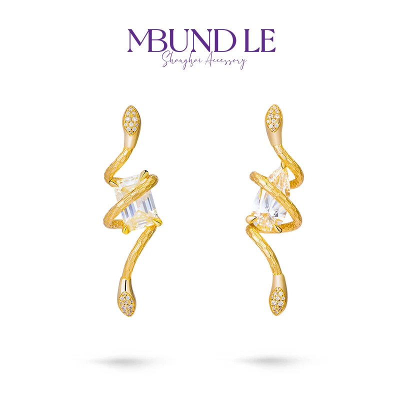 铜合金合成锆石耳饰 蛇年系列耳环一对