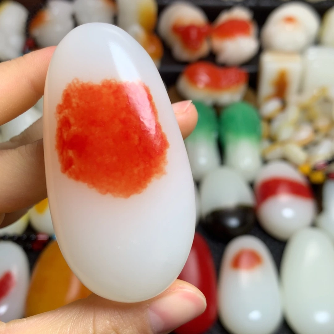 新疆戈壁石五彩石