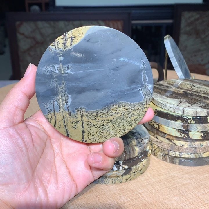 ，广西国画石摆件，收藏观赏