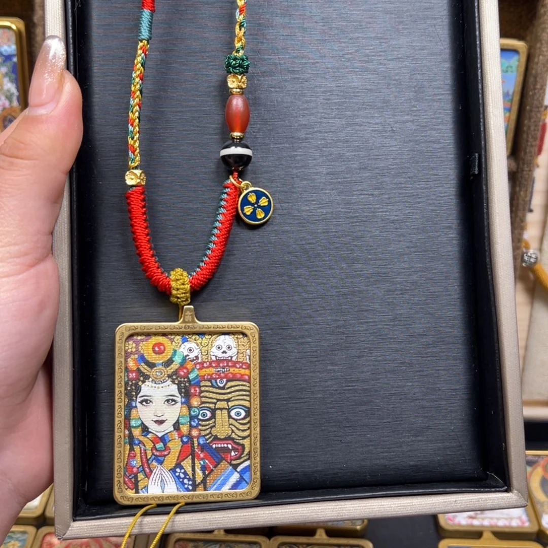 吊坠ㅤ****⠀美丽而美丽啊这