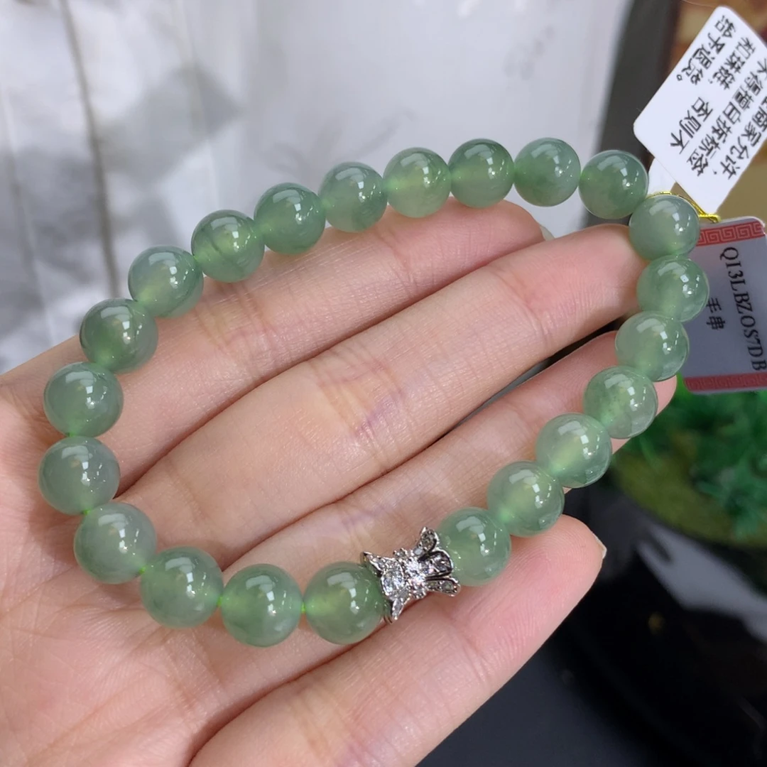 未镶嵌手串翡翠卡8.0冰胶湖水绿飘花