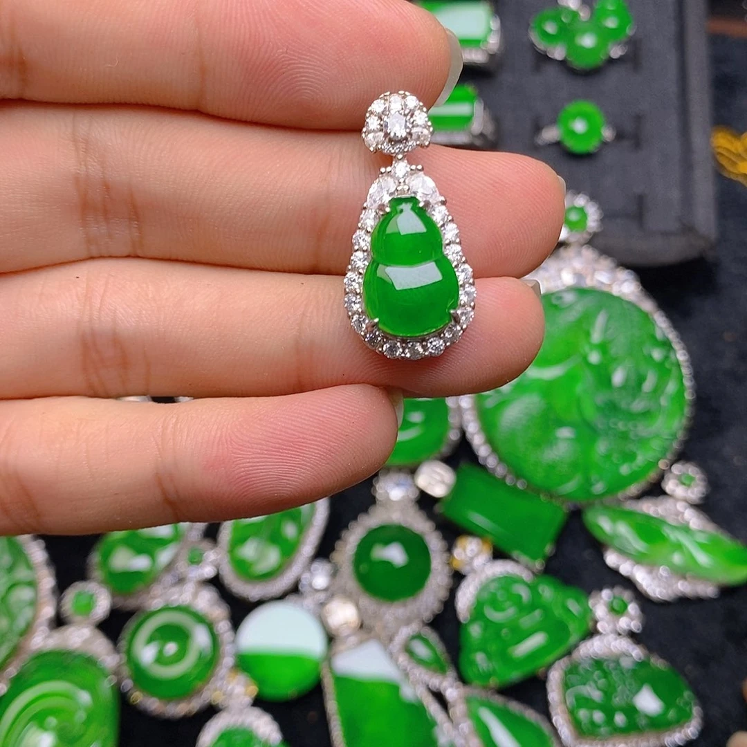 翡翠银S925镶嵌吊坠(赠链)吊坠