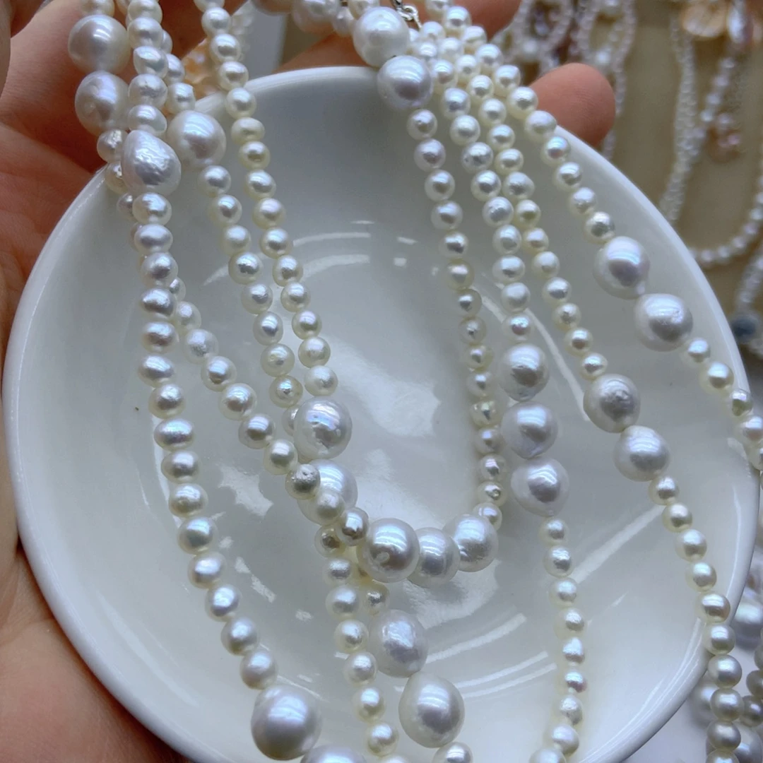 何***以耳饰未镶嵌淡水珍珠