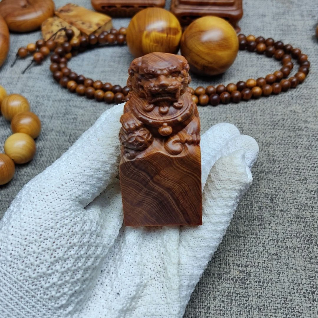 白***鹭太行崖柏手工艺品