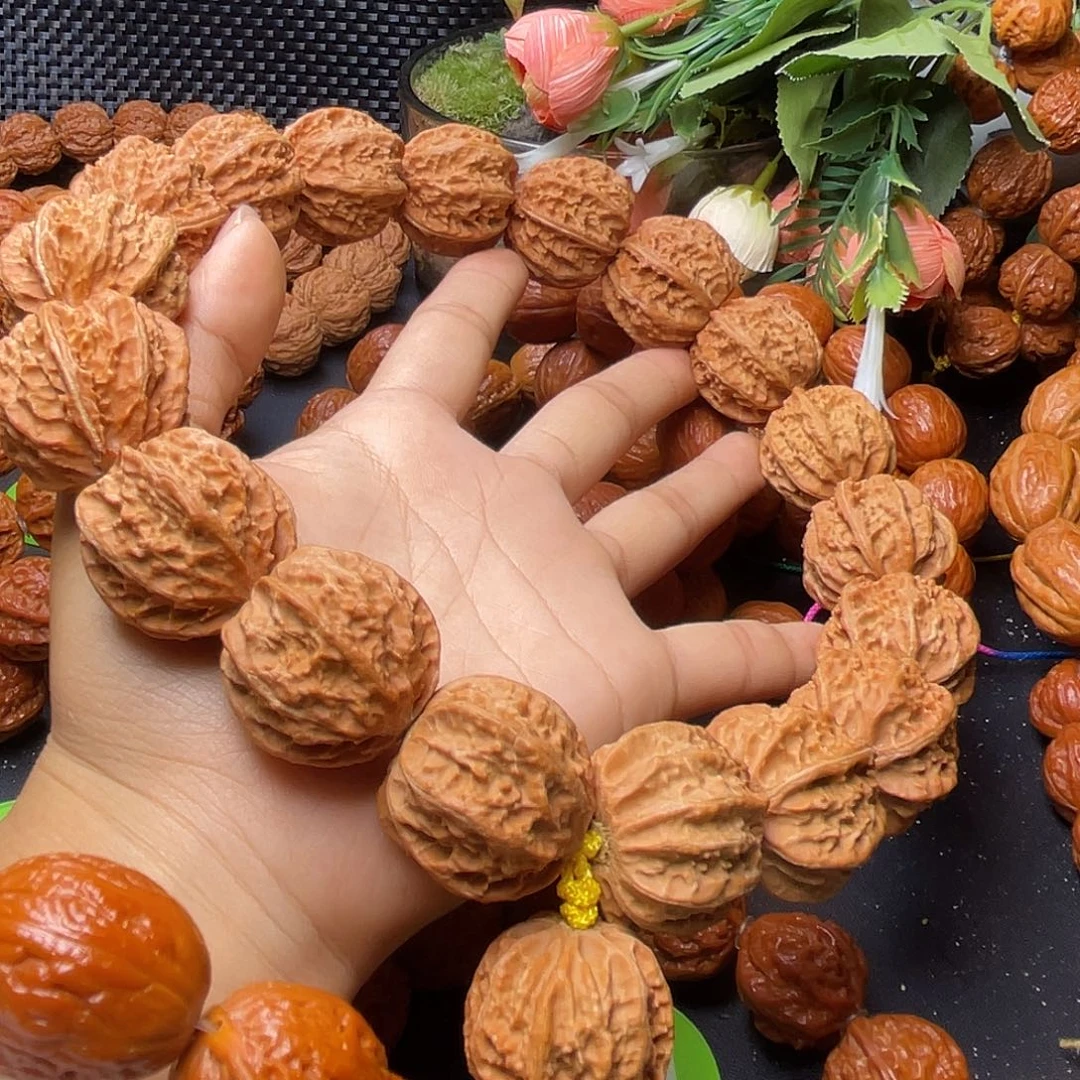 ：***～文玩核桃手串粗筋京八棱