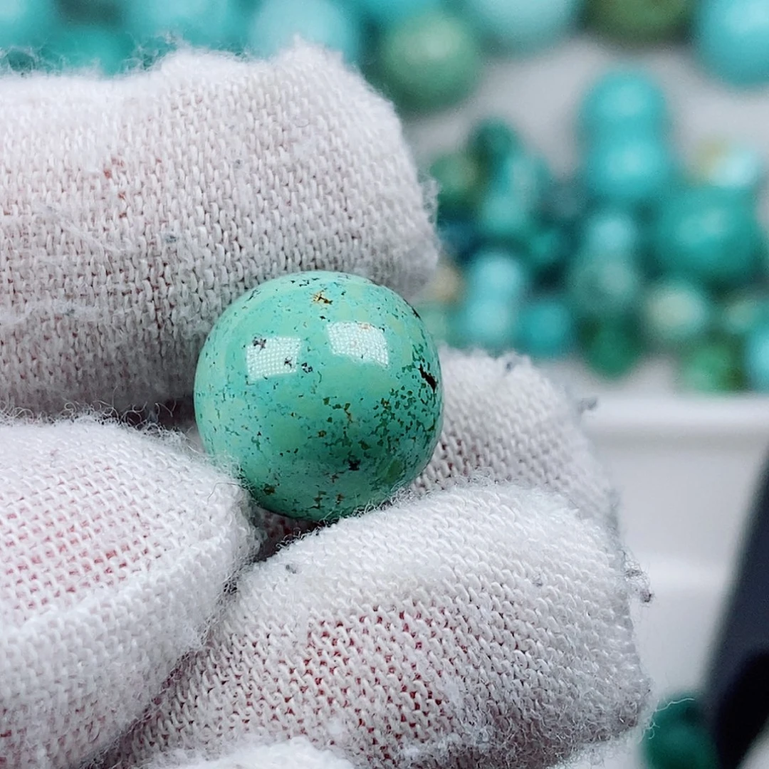 昶***绿松石未镶嵌珠宝奇石