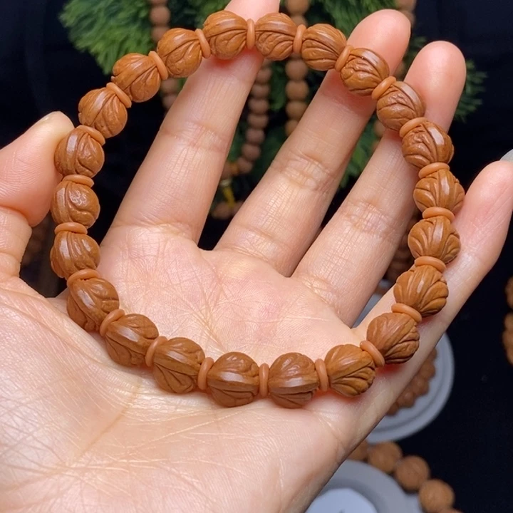 秦岭龙纹桃核手串
