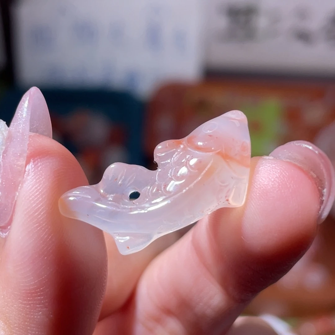南红玛瑙未镶嵌挂件5324