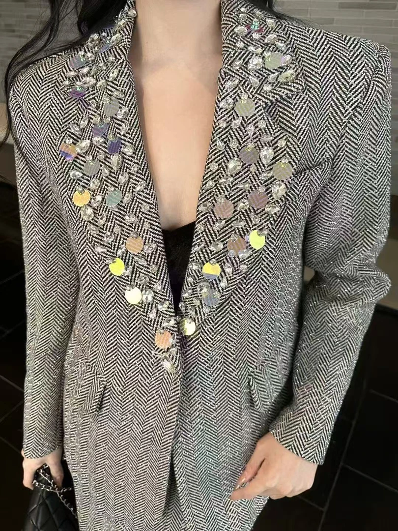 常规潮牌女装高智淡人风薄款女装气质清冷新中式修身秋季上衣百搭