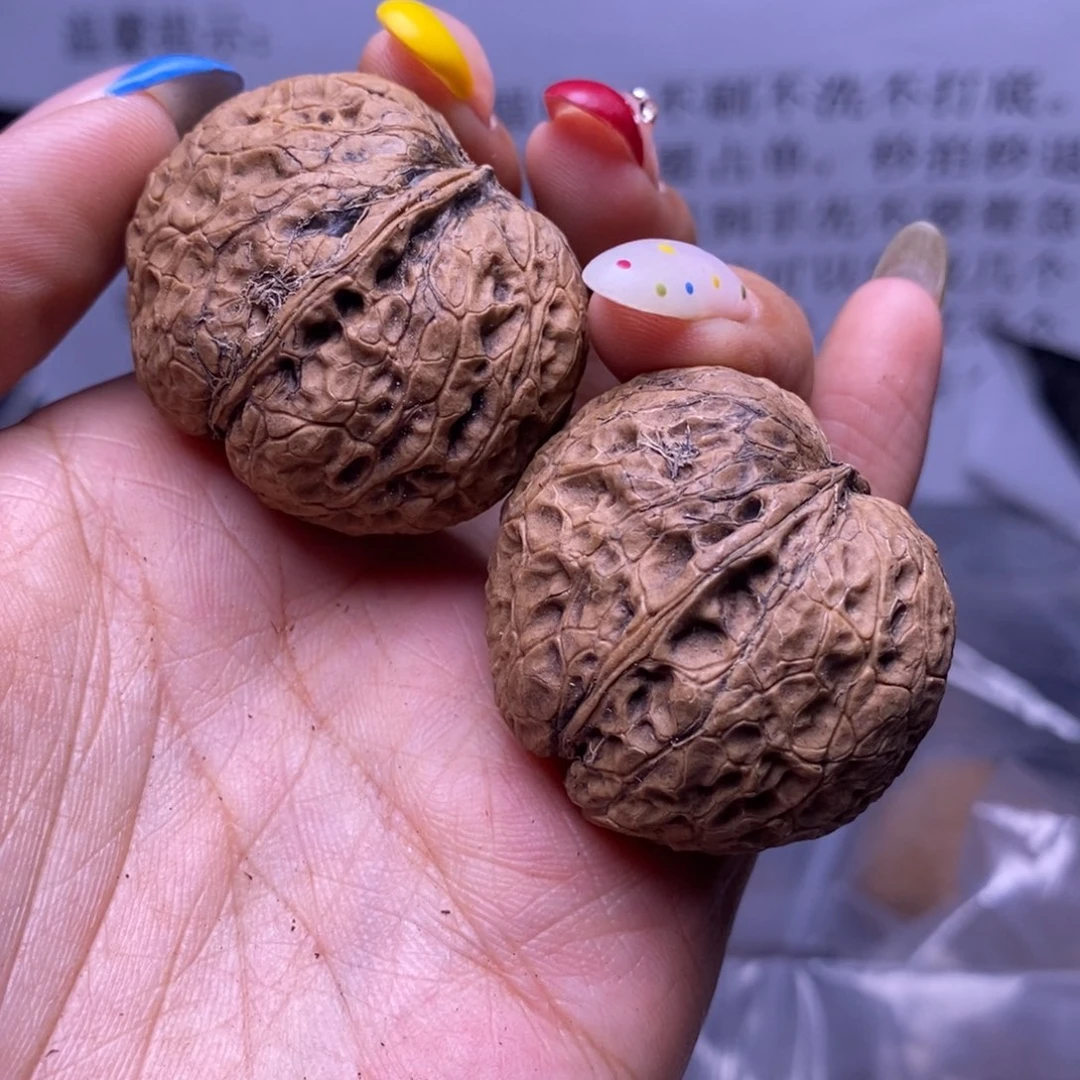 文玩核桃把件云南野生铁核桃87号37mm