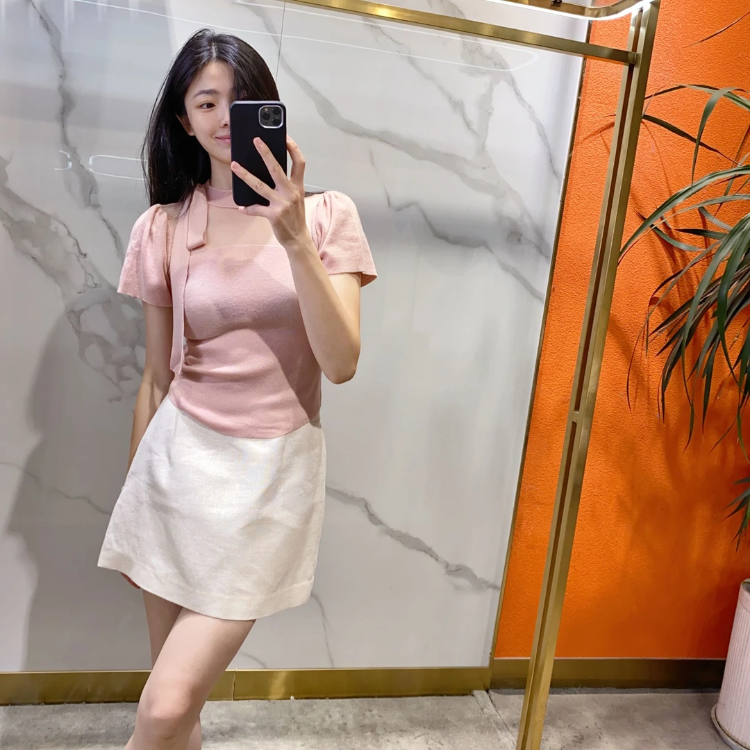 (默茗服装）纯欲网纱圆领针织衫