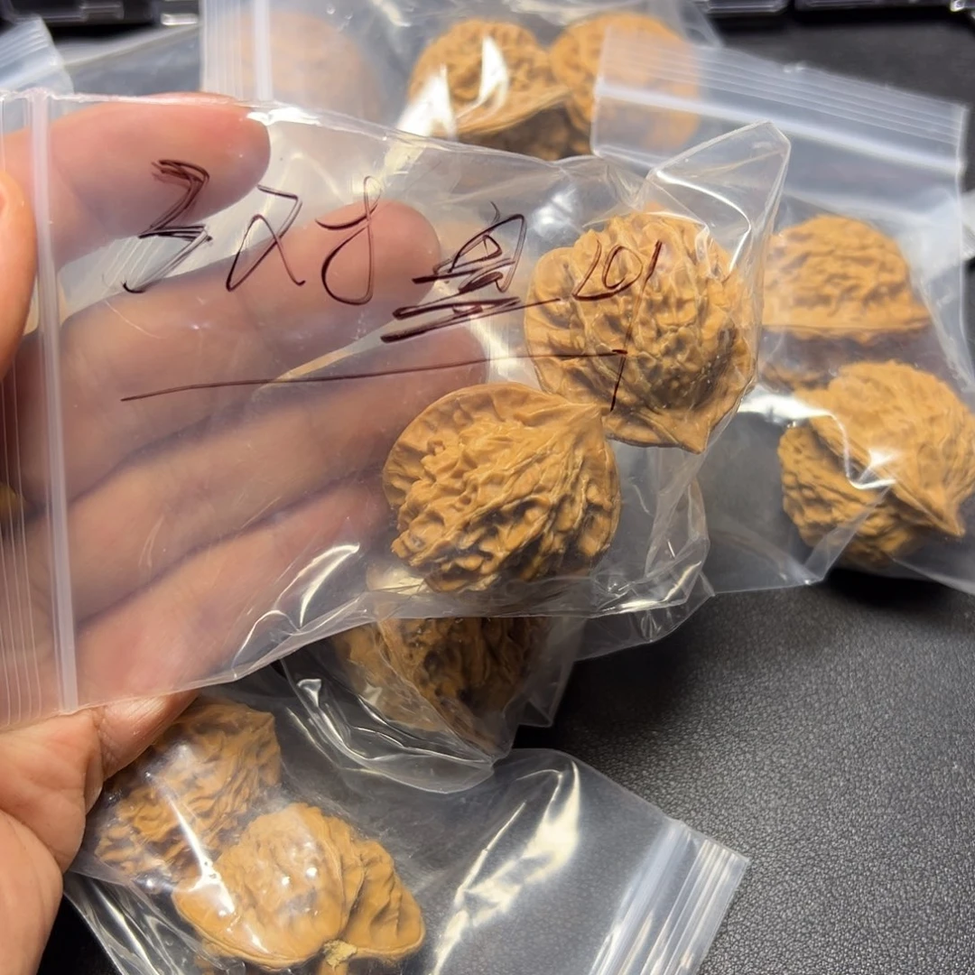 把件核桃哈哈哈哈