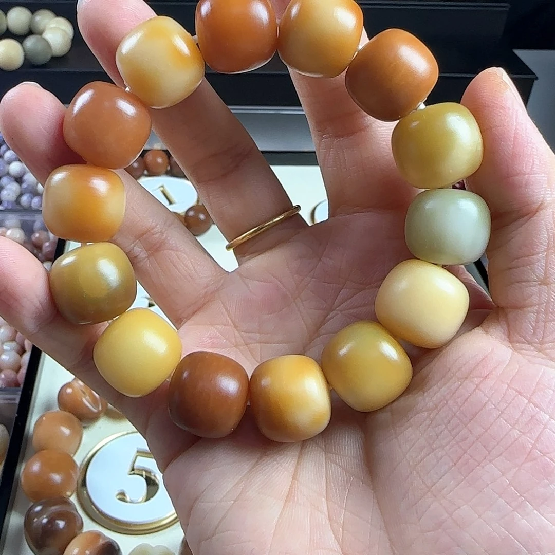 菩提根/象牙果手串c***y瑕疵卡16油高料1串