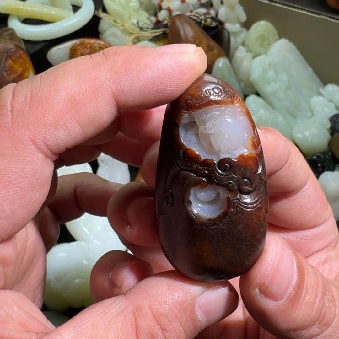 和田玉颈饰未镶嵌_