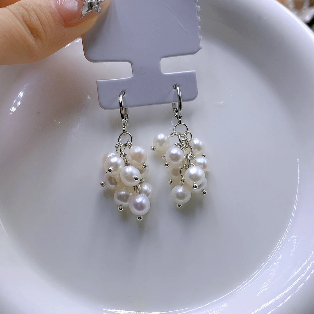 银S925镶嵌耳饰淡水珍珠