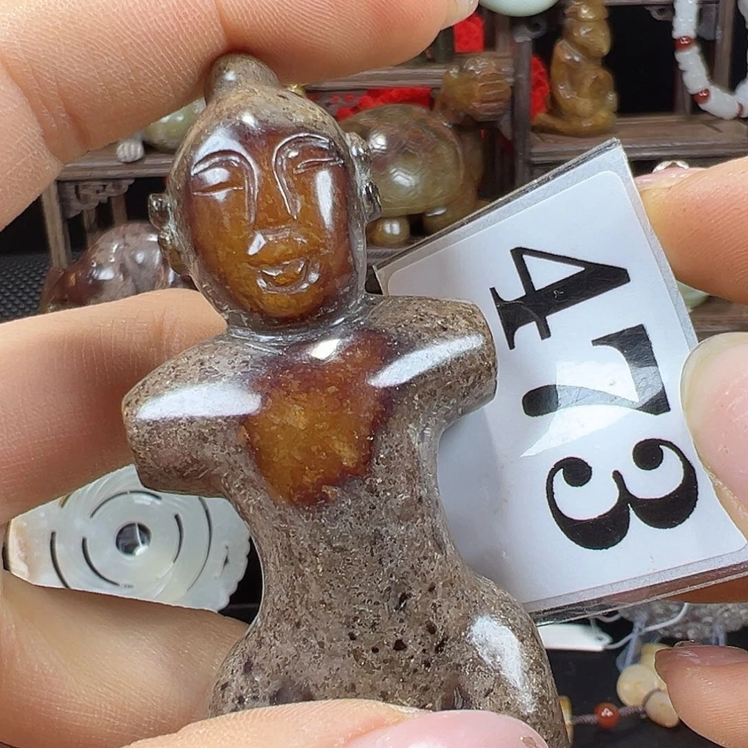 和田玉未镶嵌挂件