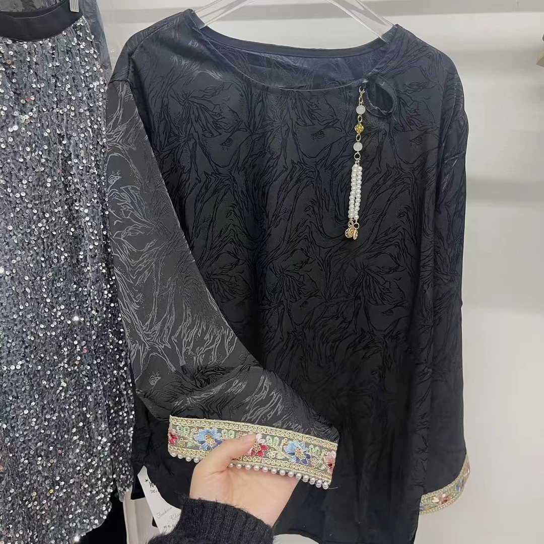 宽松版国风设计感女新款轻奢洋气宽松显瘦中长款休闲上衣