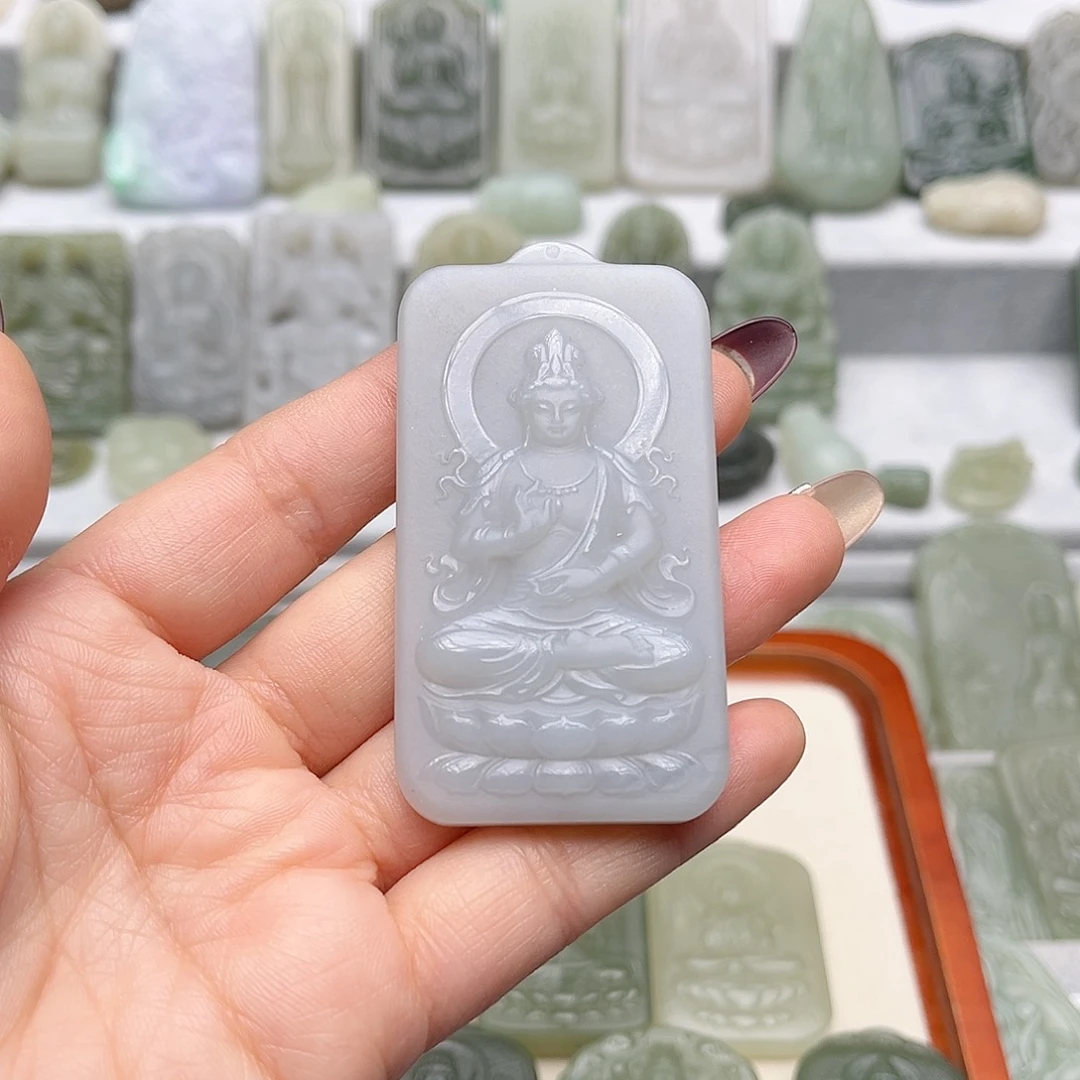 和田玉颈饰未镶嵌哪*