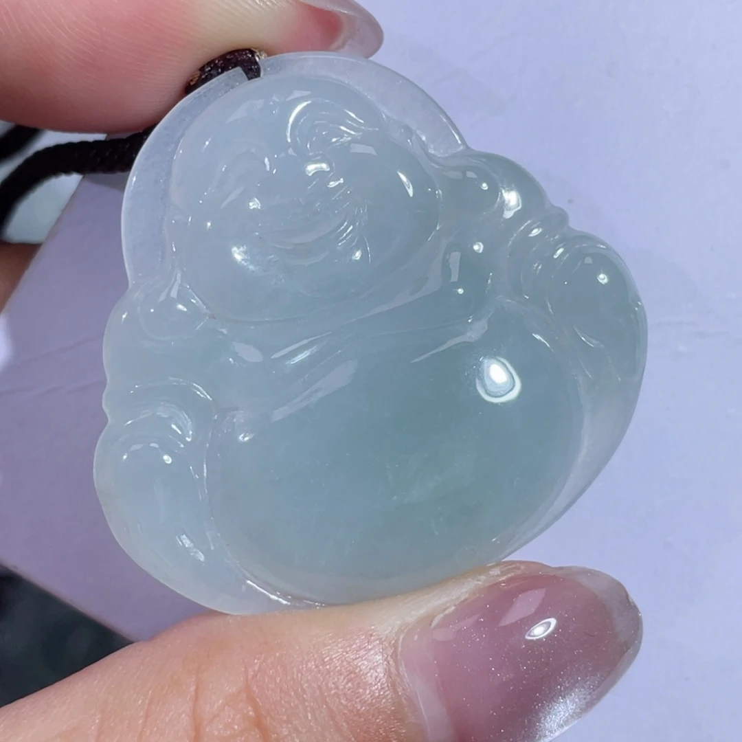 翡翠未镶嵌颈饰佛公