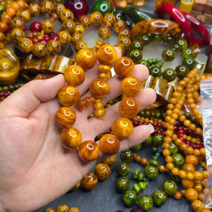 松木琥珀木文玩手串