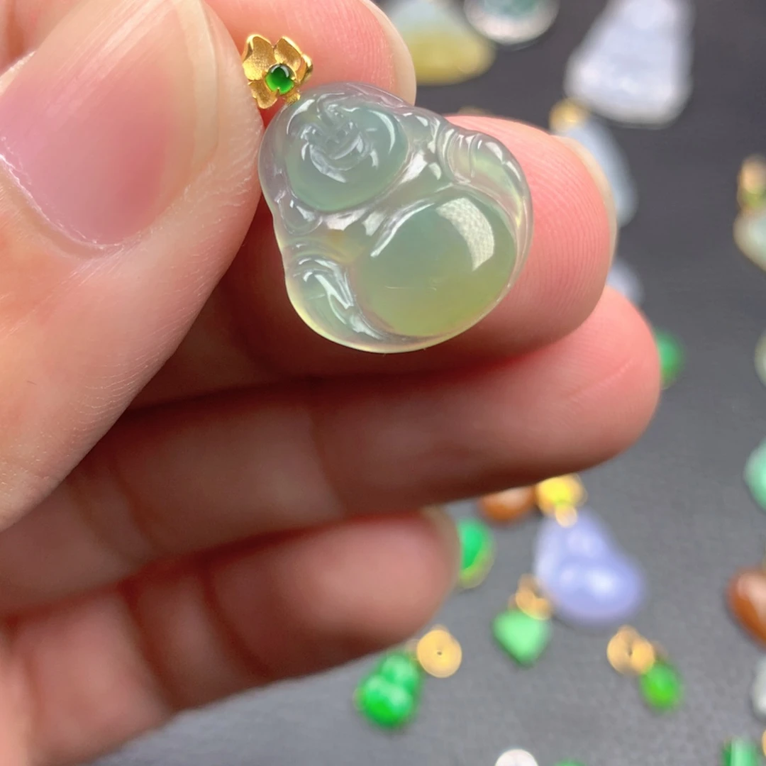 【闪购商品】颈饰18K金镶嵌翡翠翡翠