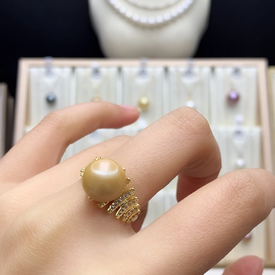 合金颈饰淡水珍珠