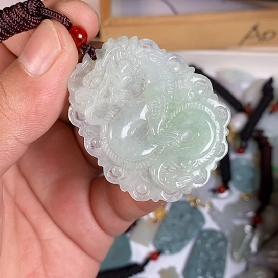 翡翠未镶嵌颈饰天然翡翠