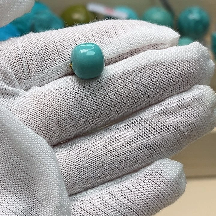 绿松石珠宝未镶嵌