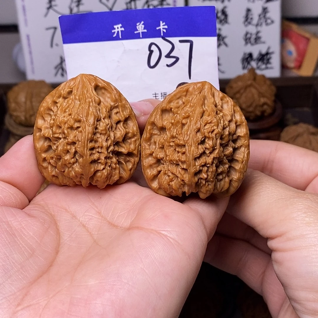 桃核吊坠文玩核桃南疆石42微修n