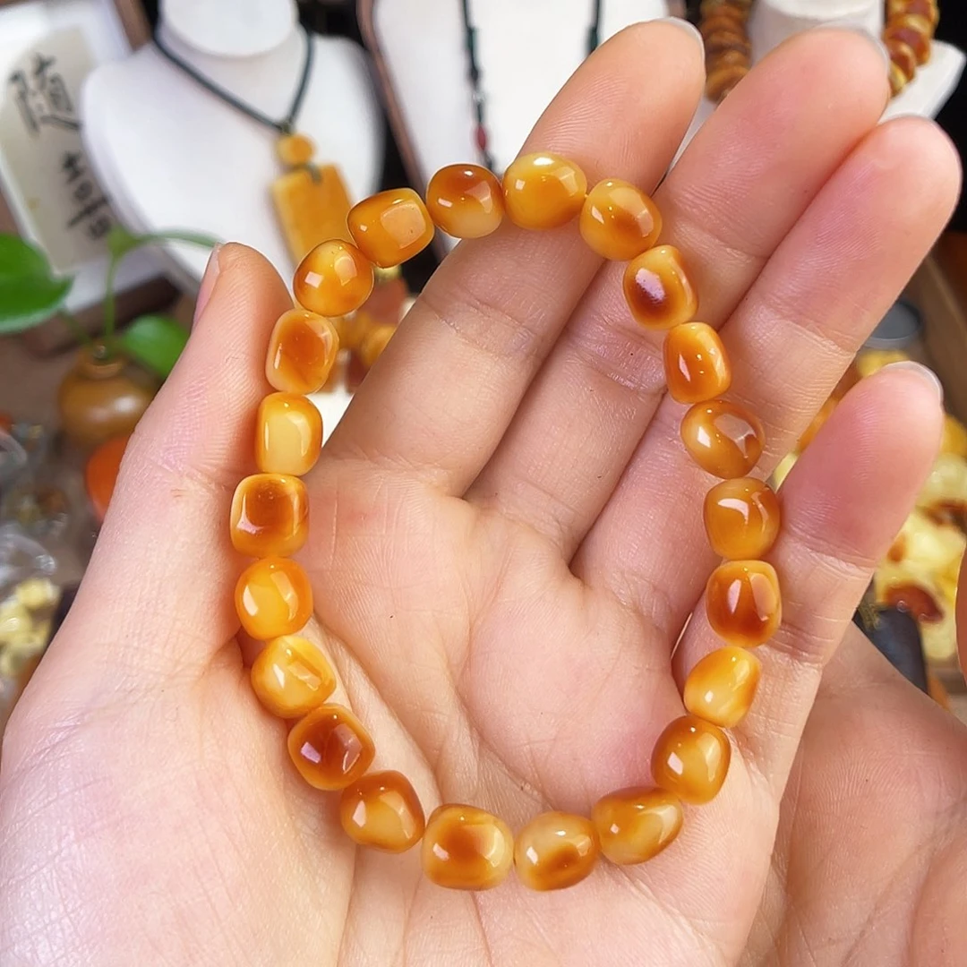 琥珀珠宝奇石未镶嵌，