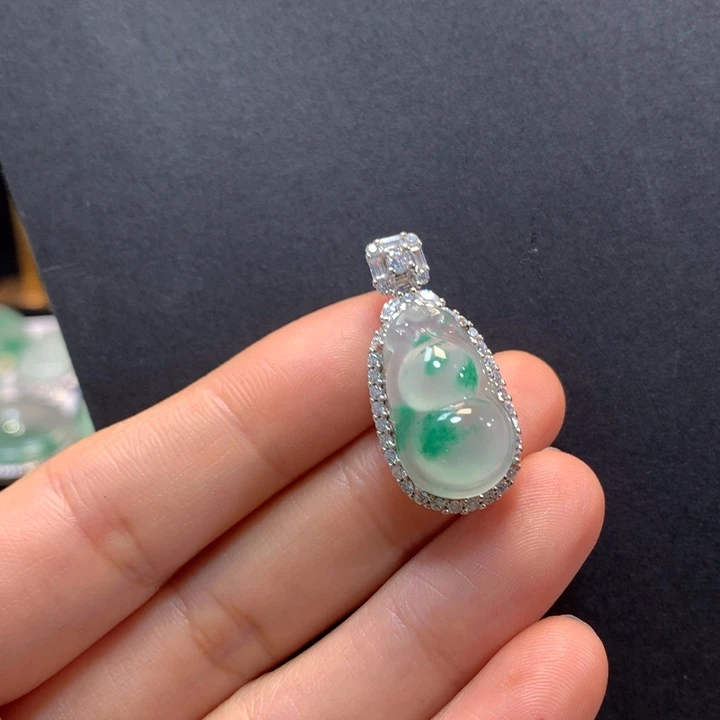 石英质玉银S925镶嵌颈饰