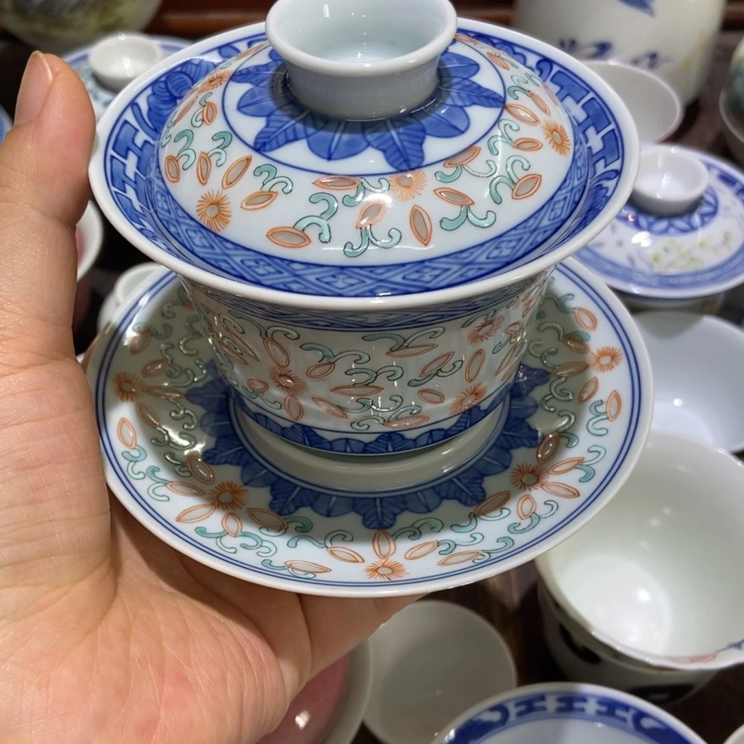 真**有陶瓷艺术品的设计