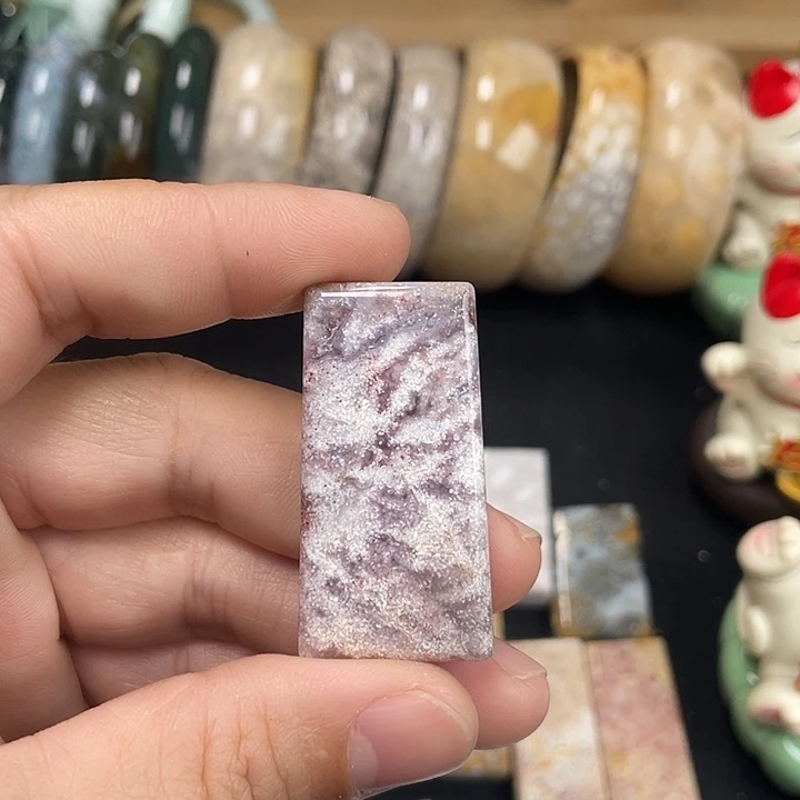 硅化珊瑚（珊瑚玉）未镶嵌吊坠(不含链)