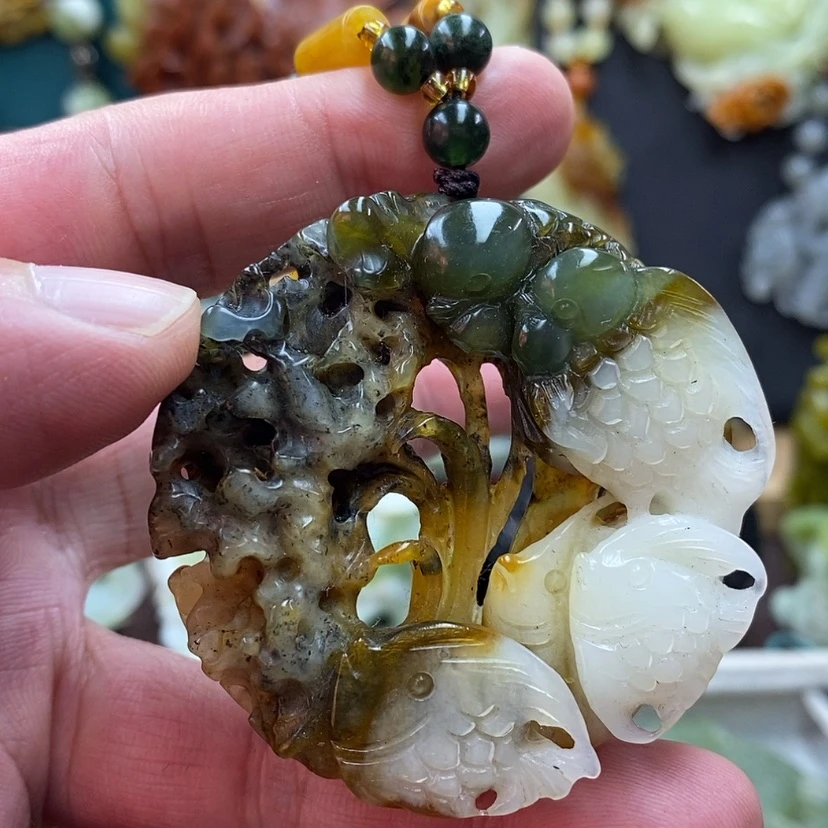 【闪购商品】蛇纹石玉吊坠未镶嵌