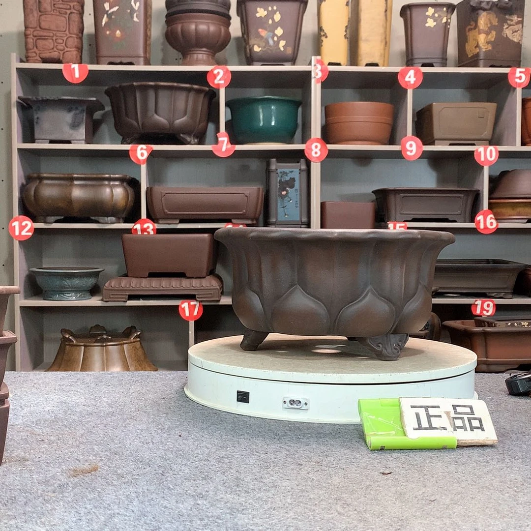 宜兴紫砂花盆莲花