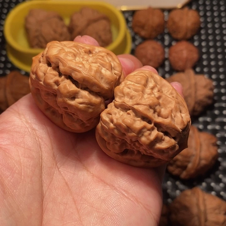 把件文玩核桃一线天深开八腿蛙王