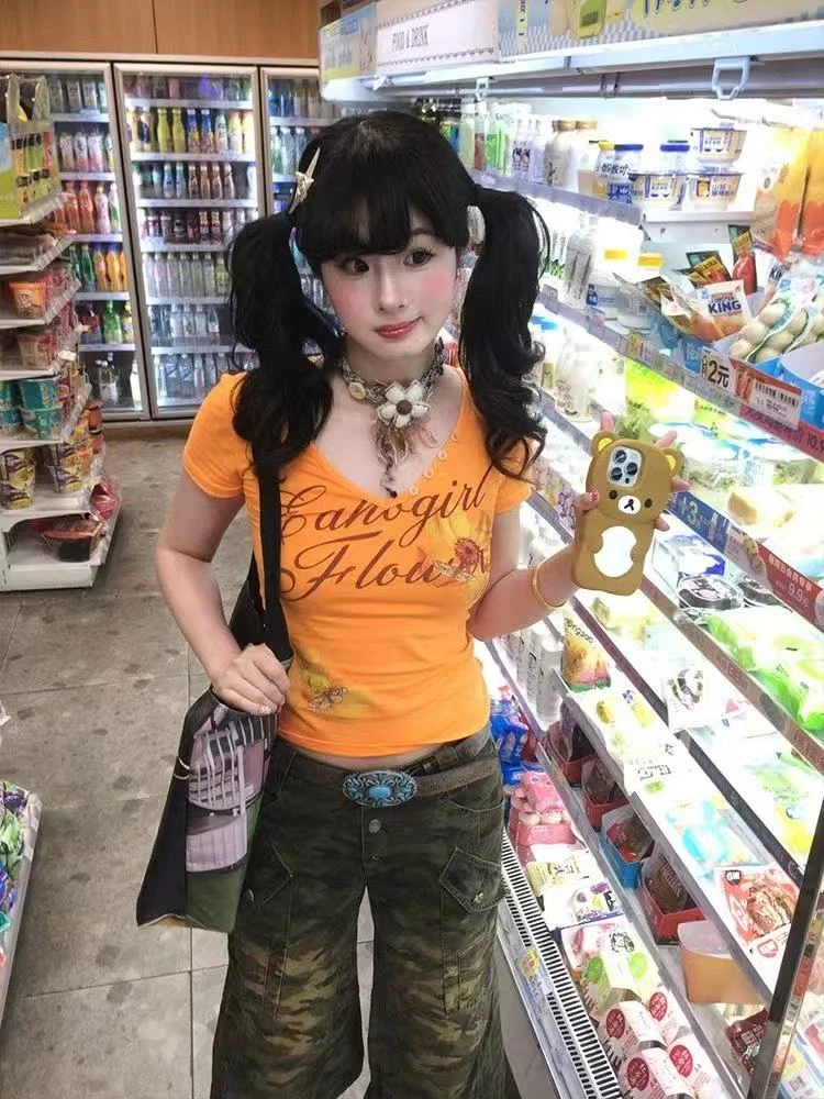 美式花卉印花V领辣妹短袖正肩女t恤夏设计感小众修身显瘦短款上衣